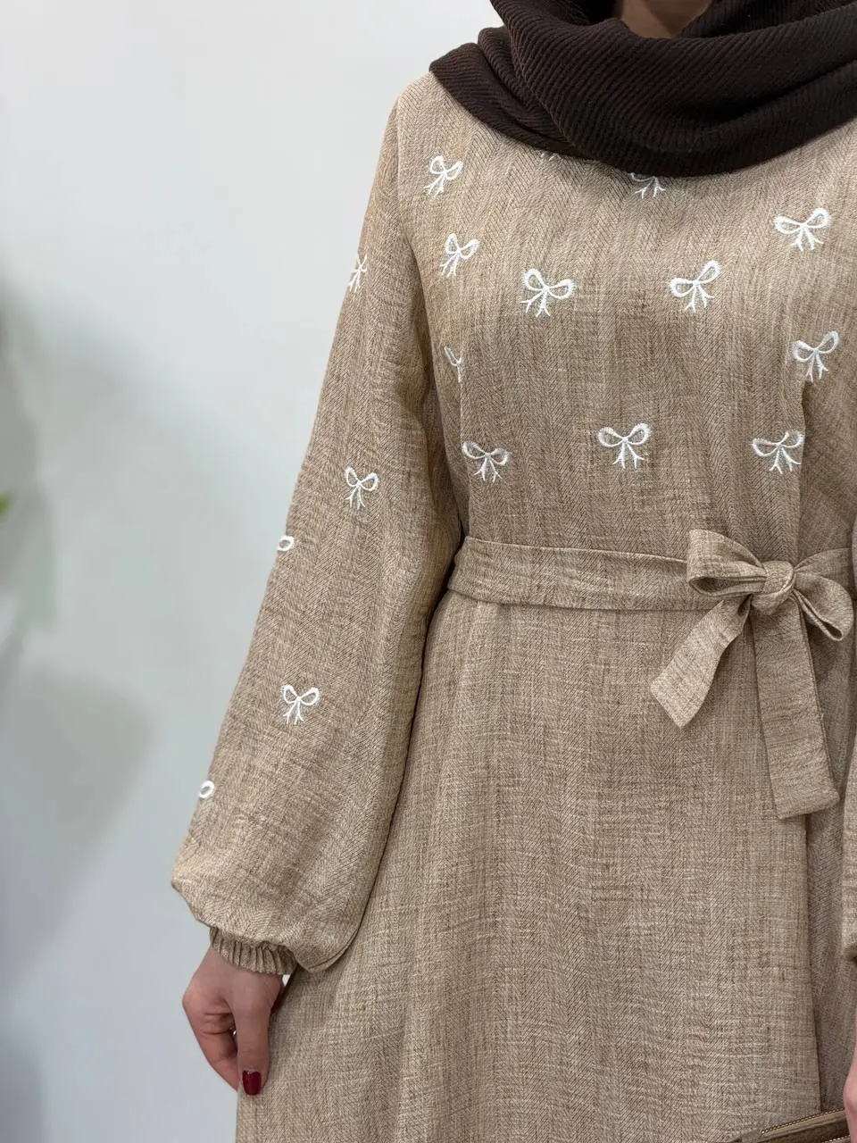 پیراهن مانتویی گلدوزی آیسو مه دخت